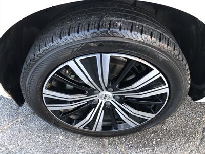 2022 Volvo XC60 B5 Inscription   - Photo 35 - Dallas, TX 75247
