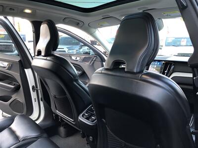2022 Volvo XC60 B5 Inscription   - Photo 34 - Dallas, TX 75247