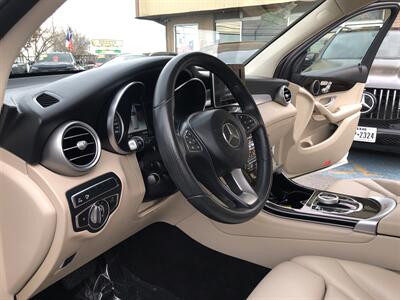 2018 Mercedes-Benz GLC GLC 300   - Photo 23 - Dallas, TX 75247