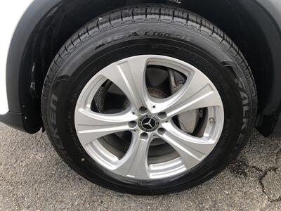 2018 Mercedes-Benz GLC GLC 300   - Photo 39 - Dallas, TX 75247