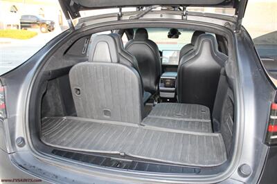 2023 Tesla Model X Standard Range   - Photo 12 - Rialto, CA 92376-8618
