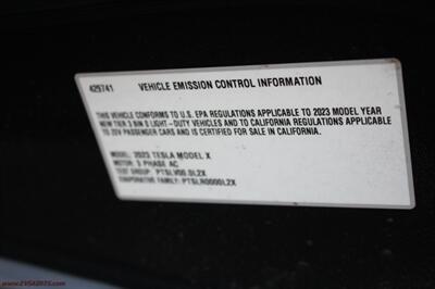 2023 Tesla Model X Standard Range   - Photo 24 - Rialto, CA 92376-8618