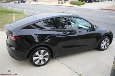 2023 Tesla Model Y - Photo 9 - Rialto, CA 92376-8618