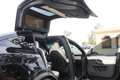 2023 Tesla Model X Dual Motor AWD   - Photo 14 - Rialto, CA 92376-8618