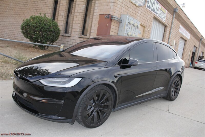 2023 Tesla Model X Dual Motor AWD   - Photo 1 - Rialto, CA 92376-8618