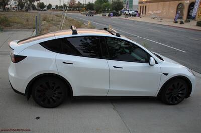 2025 Tesla Model Y Performance  We Finance This - Photo 8 - Rialto, CA 92376-8618
