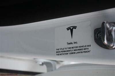 2025 Tesla Model Y Performance  We Finance This - Photo 17 - Rialto, CA 92376-8618