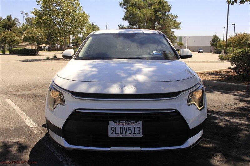 2024 Kia Niro LX We Finance - Photo 3 - Rialto, CA 92376-8618