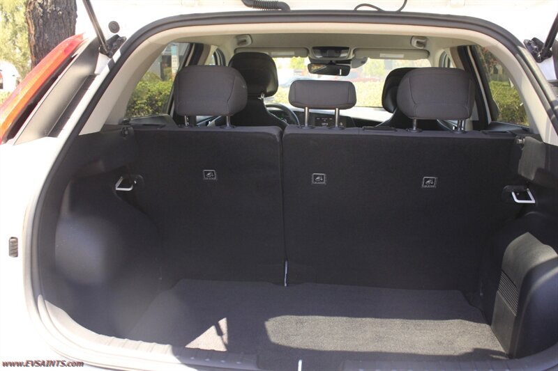 2024 Kia Niro LX We Finance - Photo 15 - Rialto, CA 92376-8618