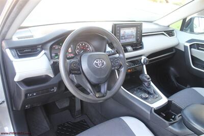 2022 Toyota RAV4 Hybrid XLE  We Finance - Photo 13 - Rialto, CA 92376-8618