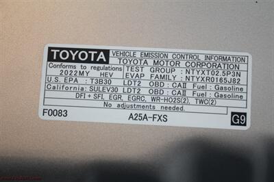 2022 Toyota RAV4 Hybrid XLE  We Finance - Photo 18 - Rialto, CA 92376-8618