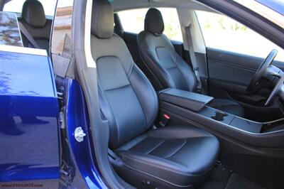 2018 Tesla Model 3 Long Range  We Finance - Photo 13 - Rialto, CA 92376-8618