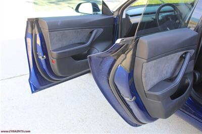 2018 Tesla Model 3 Long Range  We Finance - Photo 15 - Rialto, CA 92376-8618