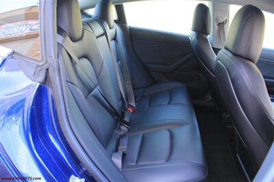 2018 Tesla Model 3 Long Range  We Finance - Photo 12 - Rialto, CA 92376-8618