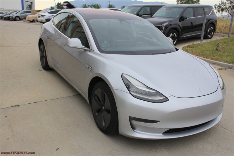 2018 Tesla Model 3 Long Range We Finance - Photo 3 - Rialto, CA 92376-8618