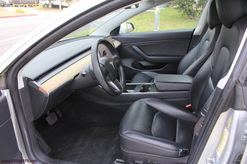 2018 Tesla Model 3 Long Range We Finance - Photo 16 - Rialto, CA 92376-8618