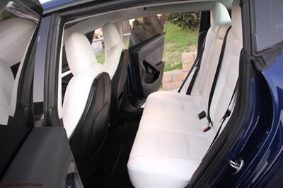 2022 Tesla Model 3 Long Range   - Photo 12 - Rialto, CA 92376-8618