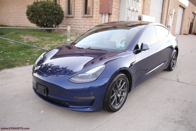 2022 Tesla Model 3 Long Range   - Photo 1 - Rialto, CA 92376-8618