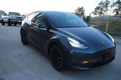 2022 Tesla Model Y Long Range  Warranty *** We Finance - Photo 2 - Rialto, CA 92376-8618