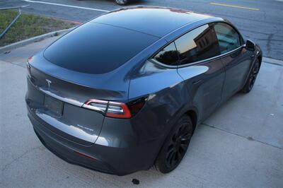 2022 Tesla Model Y Long Range  Warranty *** We Finance - Photo 6 - Rialto, CA 92376-8618