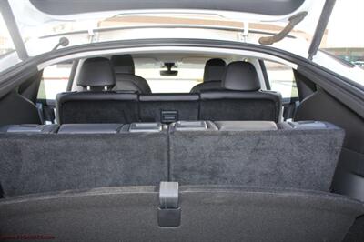 2022 Tesla Model Y Long Range  FSD - DCAP - 7-Seat - Photo 16 - Rialto, CA 92376-8618