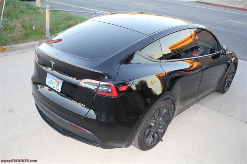2023 Tesla Model Y Performance All Black Premium - Photo 8 - Rialto, CA 92376-8618