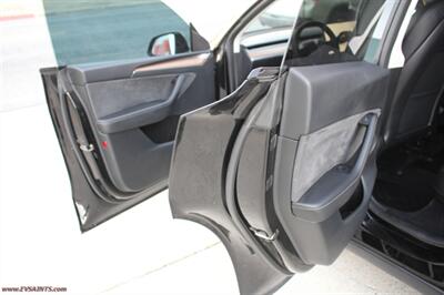 2023 Tesla Model Y Performance All Black Premium - Photo 13 - Rialto, CA 92376-8618