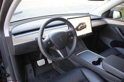 2023 Tesla Model Y Performance  WARRANTY - FINANCING - Photo 13 - Rialto, CA 92376-8618