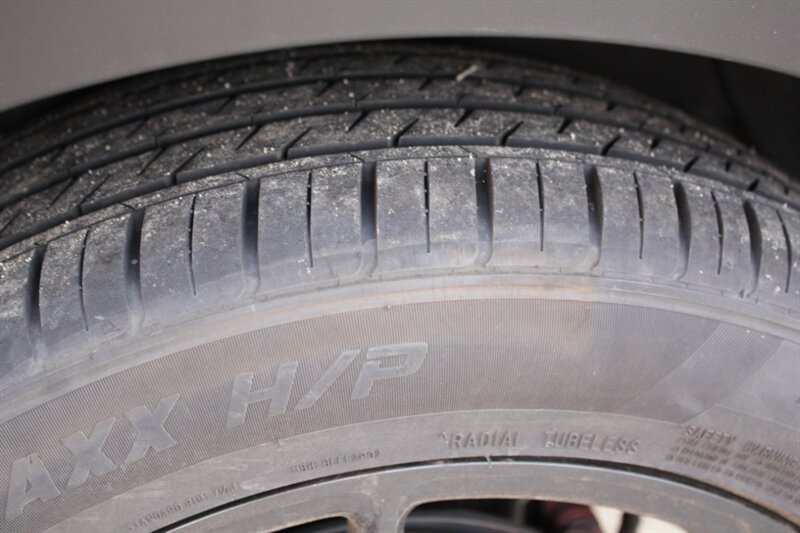 2018 Kia Niro LX - Photo 23 - Rialto, CA 92376-8618