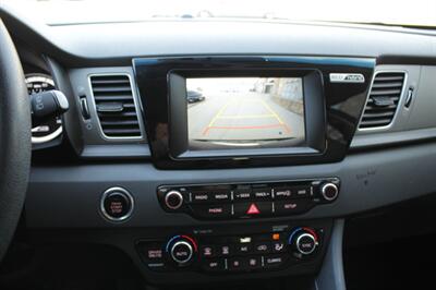 2018 Kia Niro LX - Photo 25 - Rialto, CA 92376-8618
