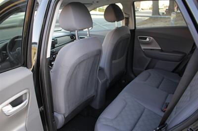 2018 Kia Niro LX - Photo 18 - Rialto, CA 92376-8618