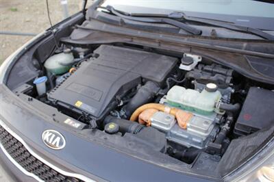 2018 Kia Niro LX - Photo 21 - Rialto, CA 92376-8618