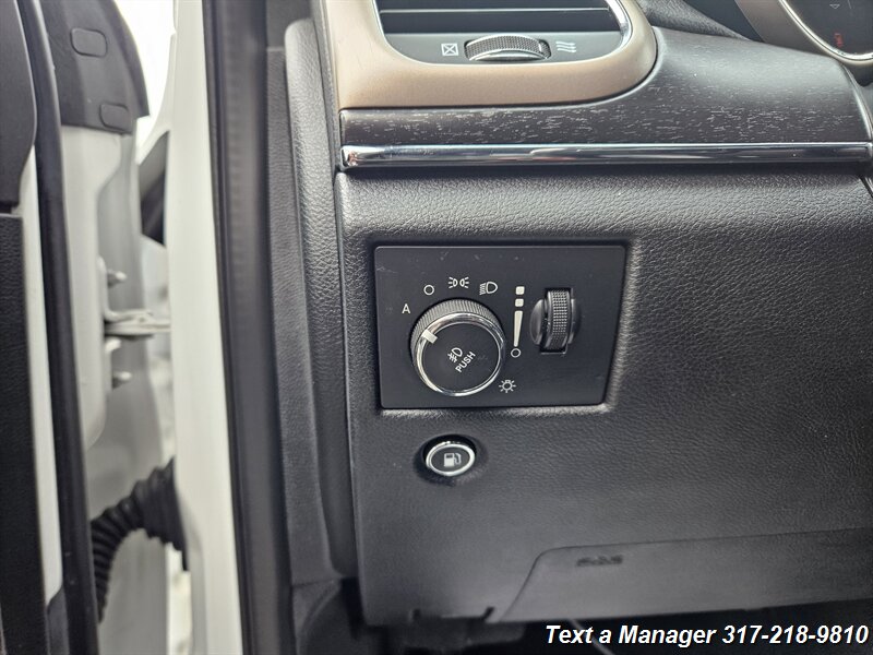 2015 Jeep Grand Cherokee Limited - Photo 12 - Greenwood, IN 46142