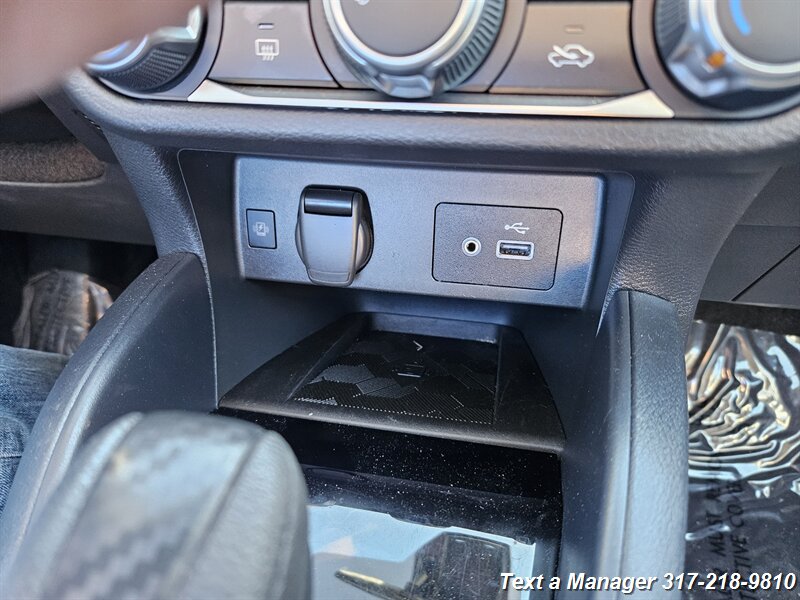 2025 Nissan Versa SV - Photo 19 - Greenwood, IN 46142
