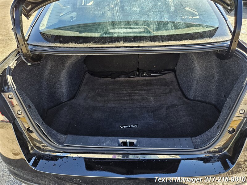 2025 Nissan Versa SV - Photo 24 - Greenwood, IN 46142