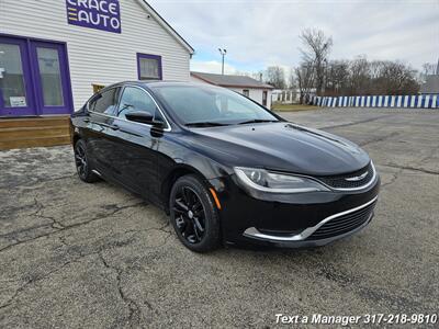 2016 Chrysler 200 Limited   - Photo 7 - Greenwood, IN 46142