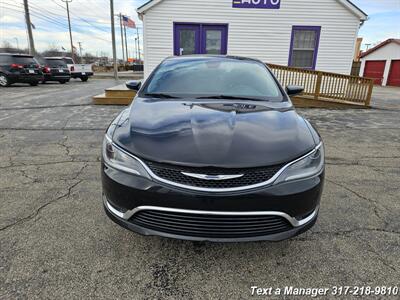 2016 Chrysler 200 Limited   - Photo 8 - Greenwood, IN 46142
