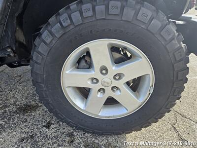 2015 Jeep Wrangler Unlimited Sport   - Photo 28 - Greenwood, IN 46142