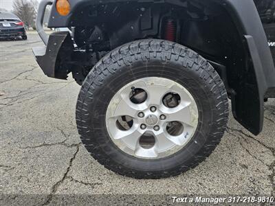2014 Jeep Wrangler Sport   - Photo 24 - Greenwood, IN 46142