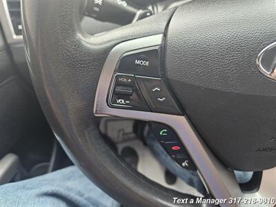 2016 Hyundai VELOSTER   - Photo 15 - Greenwood, IN 46142