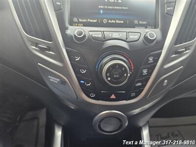 2016 Hyundai VELOSTER   - Photo 19 - Greenwood, IN 46142