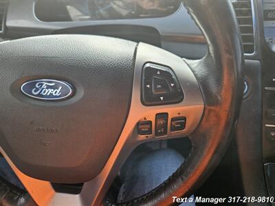 2017 Ford Taurus SEL   - Photo 16 - Greenwood, IN 46142