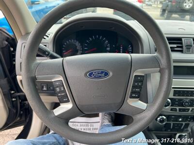 2012 Ford Fusion SE   - Photo 11 - Greenwood, IN 46142