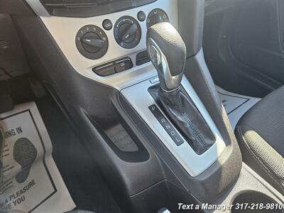 2014 Ford Focus SE   - Photo 20 - Greenwood, IN 46142