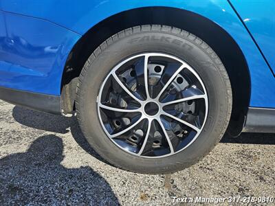 2014 Ford Focus SE   - Photo 25 - Greenwood, IN 46142