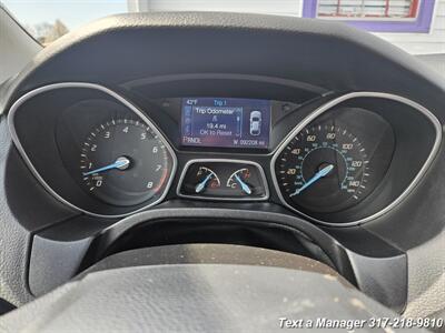 2014 Ford Focus SE   - Photo 13 - Greenwood, IN 46142