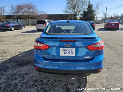 2014 Ford Focus SE   - Photo 4 - Greenwood, IN 46142