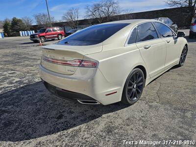 2014 Lincoln MKZ   - Photo 5 - Greenwood, IN 46142