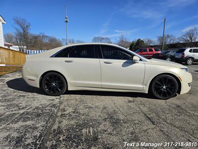 2014 Lincoln MKZ   - Photo 6 - Greenwood, IN 46142
