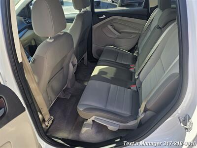 2014 Ford Escape SE   - Photo 21 - Greenwood, IN 46142